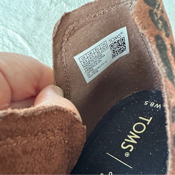 TOMS Kallie Women’s Wedge Booties Dark Ember Leopard Suede Size 8.5 NWT - Picture 8 of 11